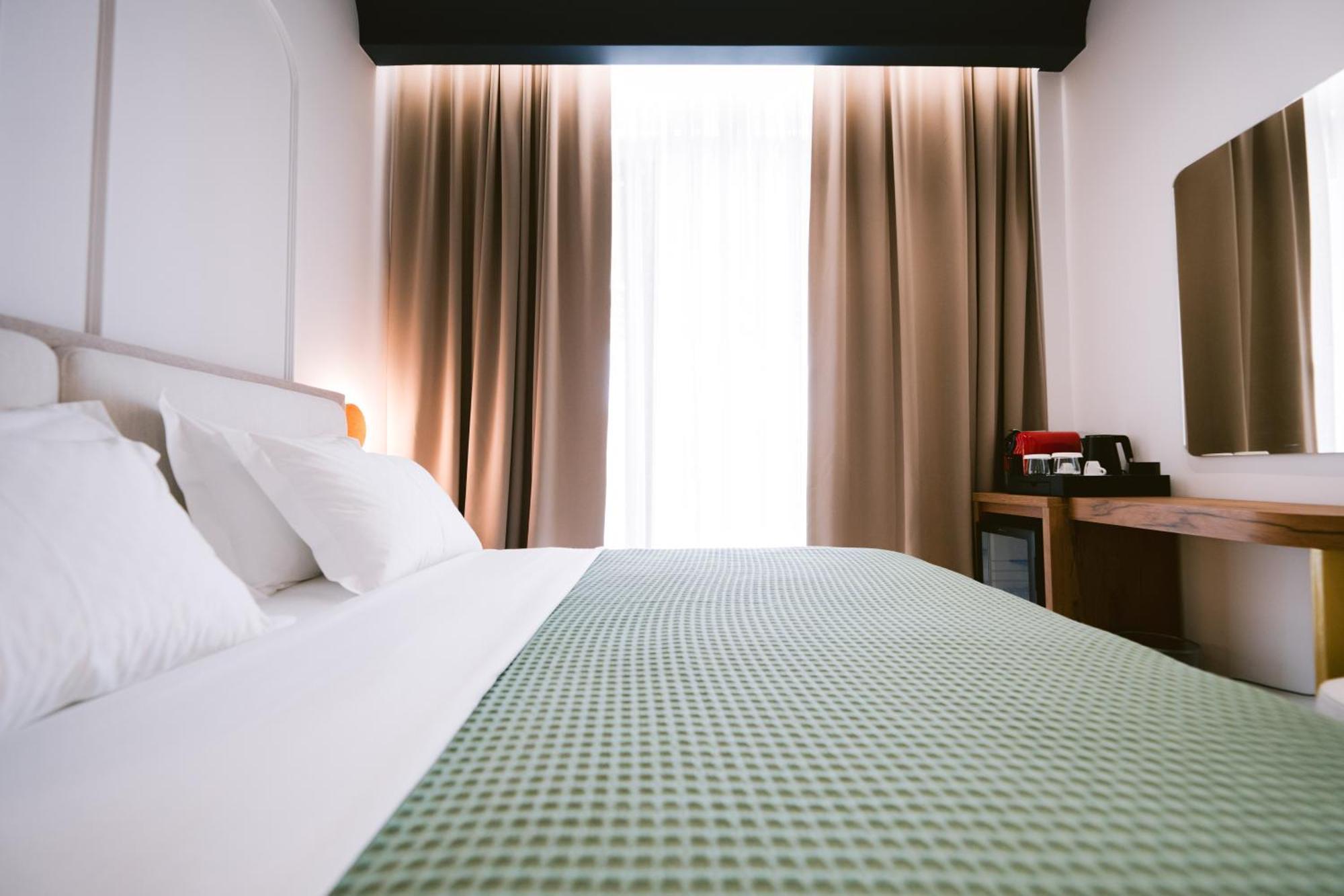 Noemie Hotel ヒマラ エクステリア 写真