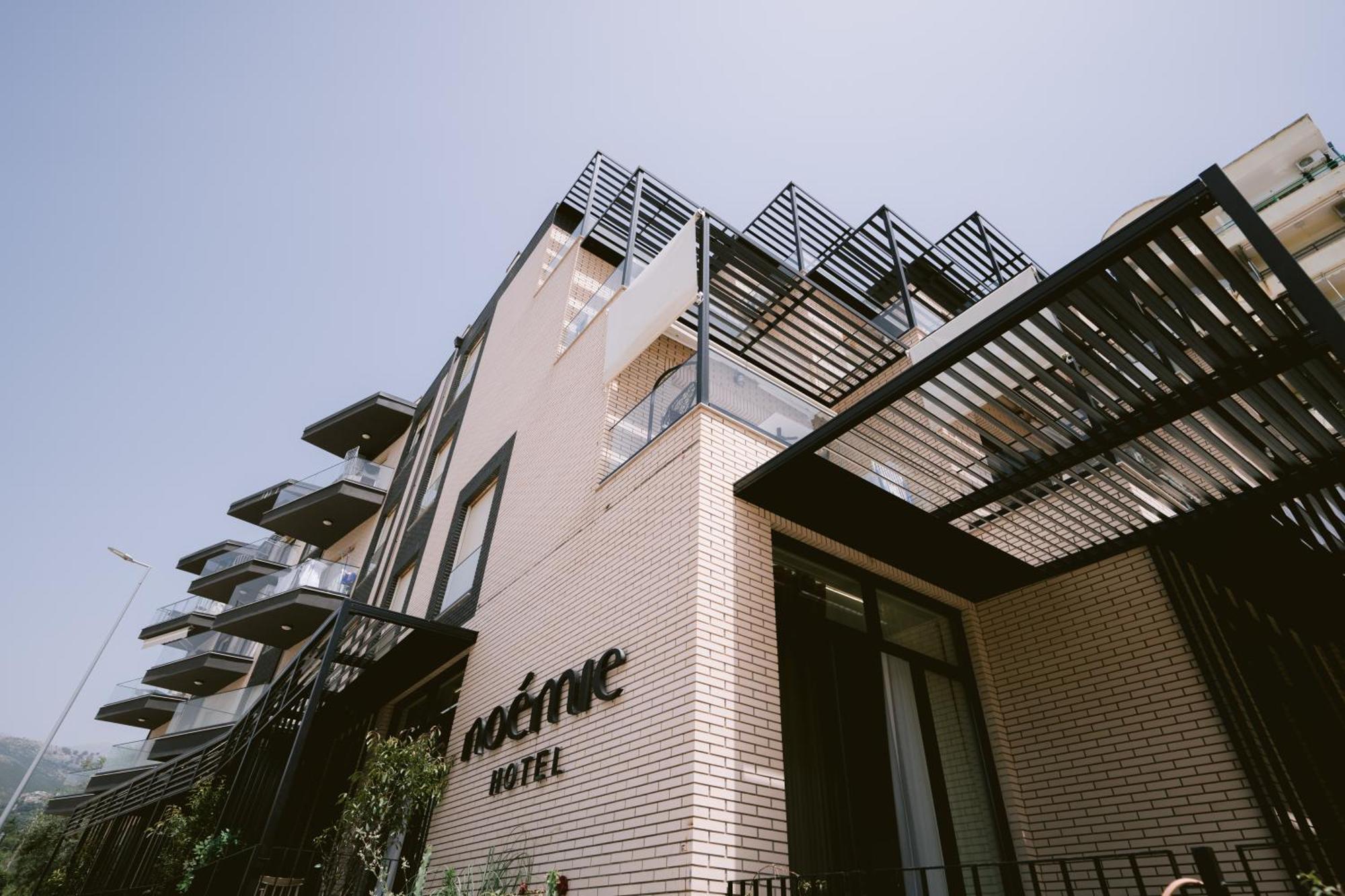 Noemie Hotel ヒマラ エクステリア 写真