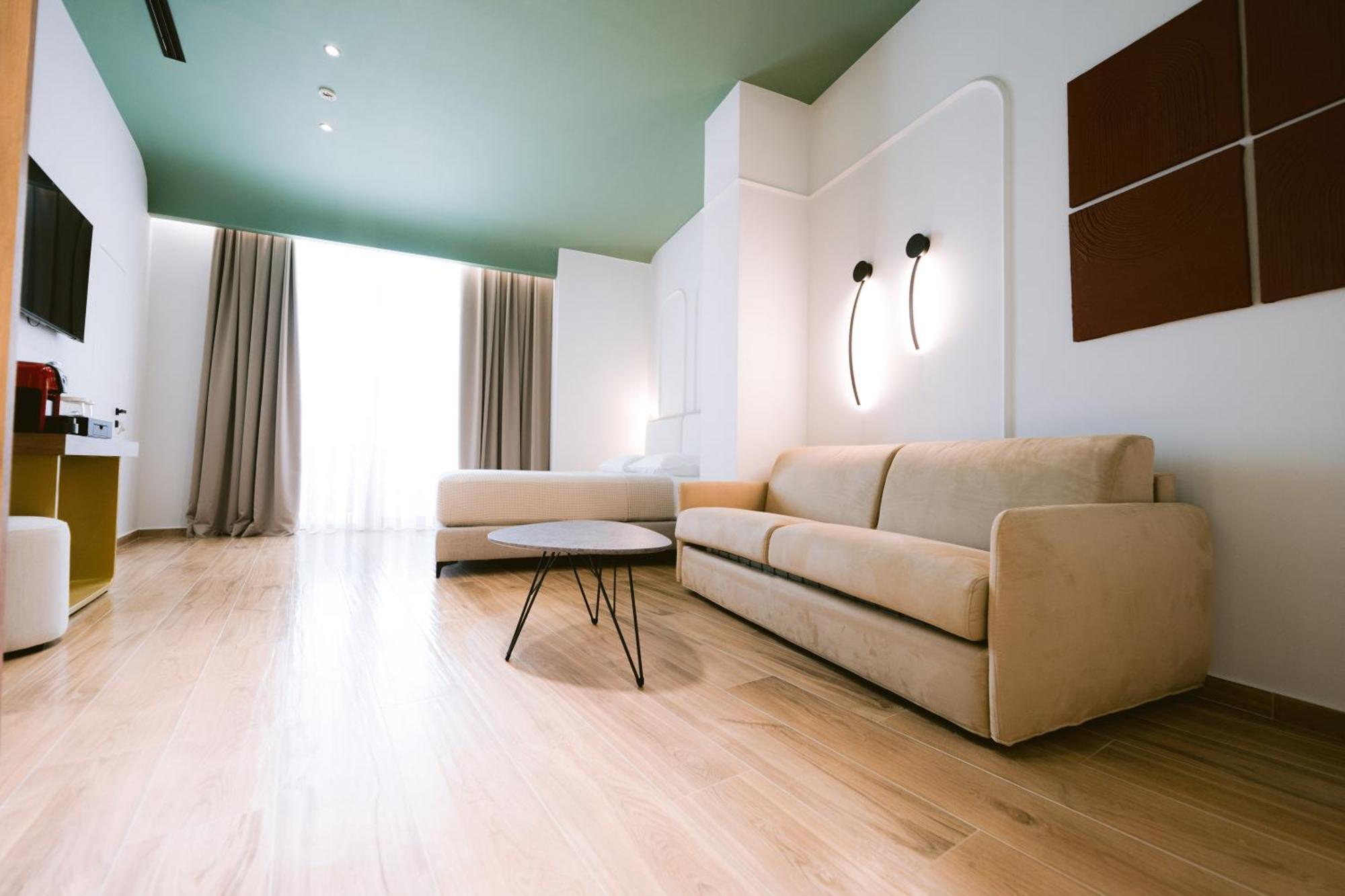 Noemie Hotel ヒマラ エクステリア 写真
