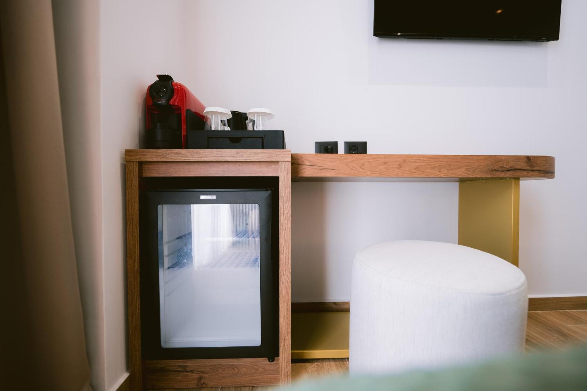 Noemie Hotel ヒマラ エクステリア 写真
