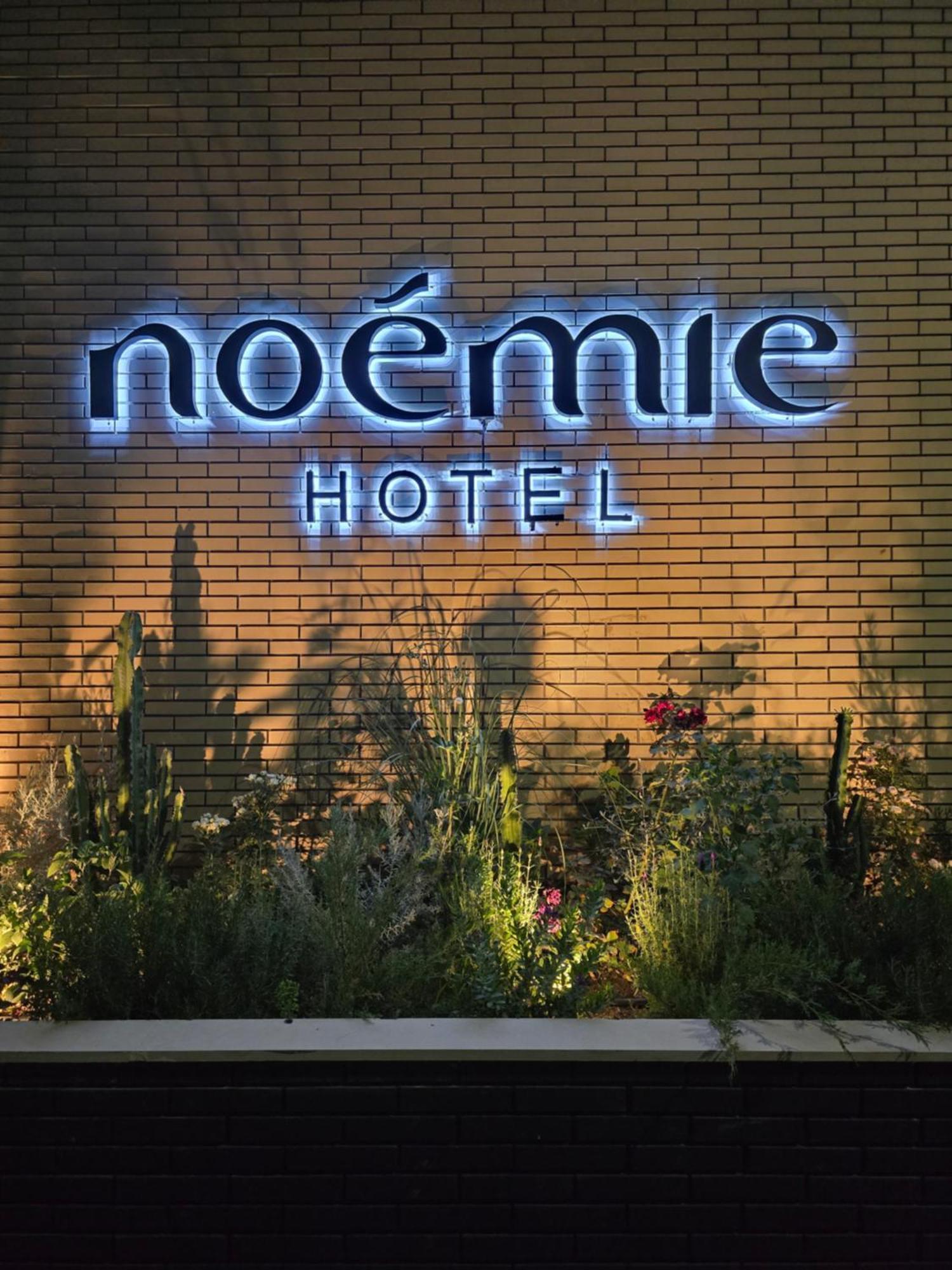 Noemie Hotel ヒマラ エクステリア 写真