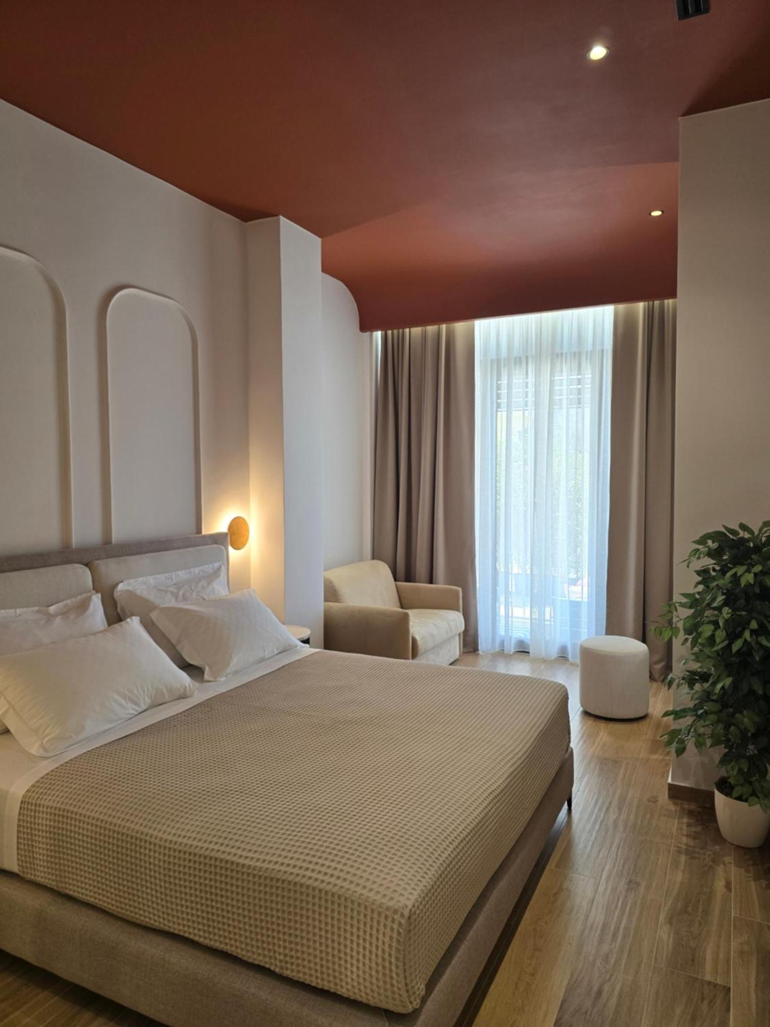 Noemie Hotel ヒマラ エクステリア 写真